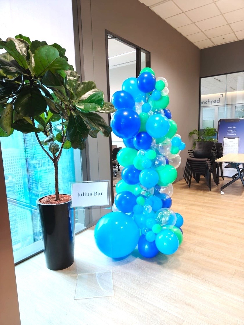 Organic balloon column for corporate event decorations Singapore