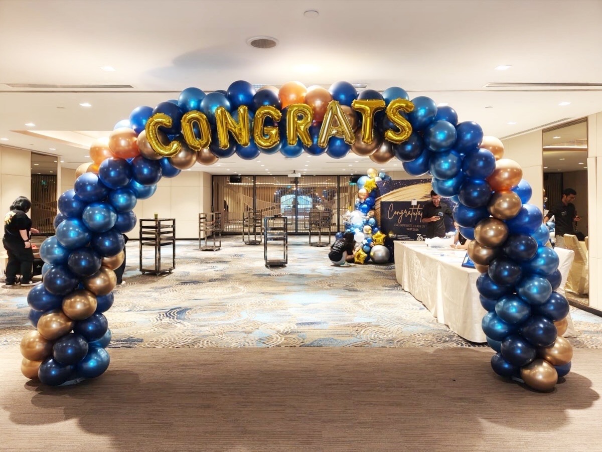 Congrats balloon arch for graduation event decoration in Singapore