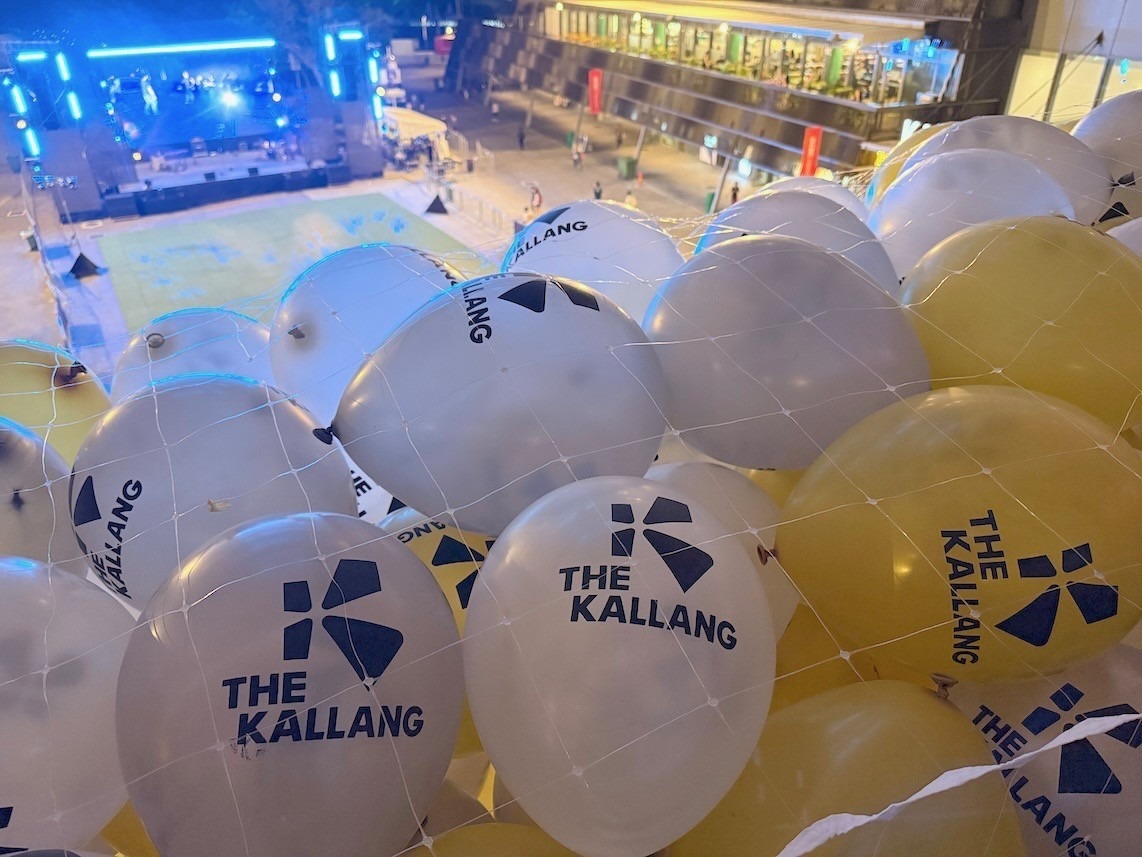 balloon drop & release service in Singapore — Balloon Drop & Release Service in Singapore